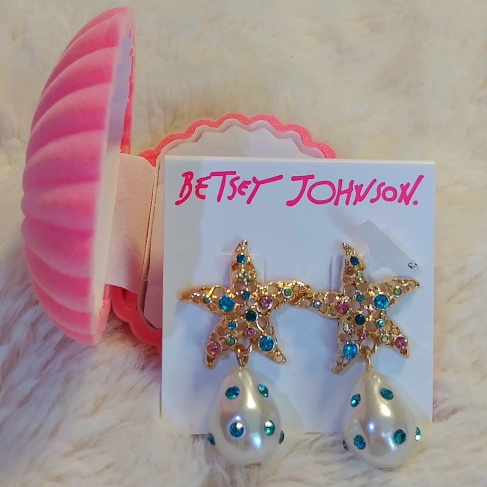 NWT Betsey Johnson Starfish Drop Earrings